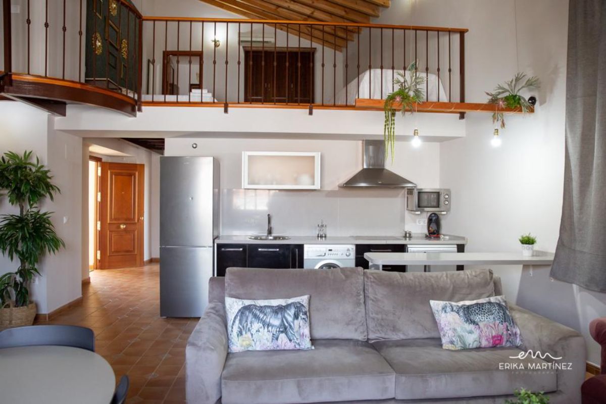 For sale of building in Jerez de la Frontera
