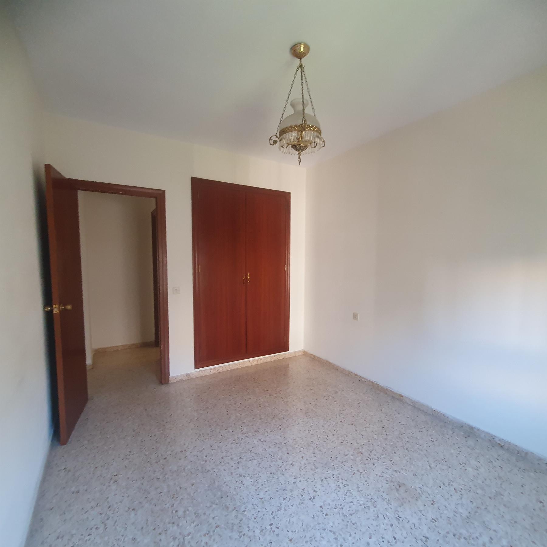 For sale of flat in Jerez de la Frontera