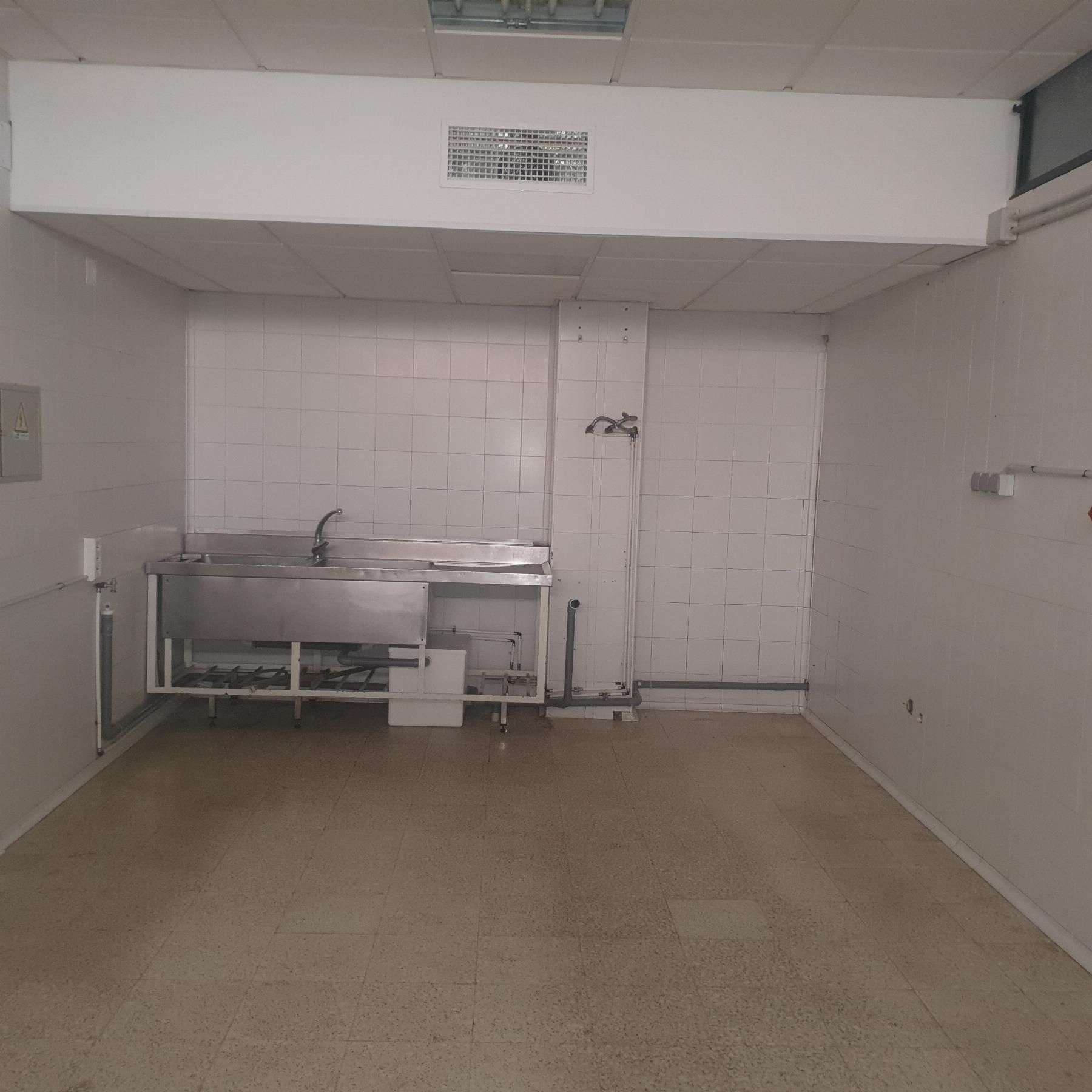 For rent of commercial in Jerez de la Frontera