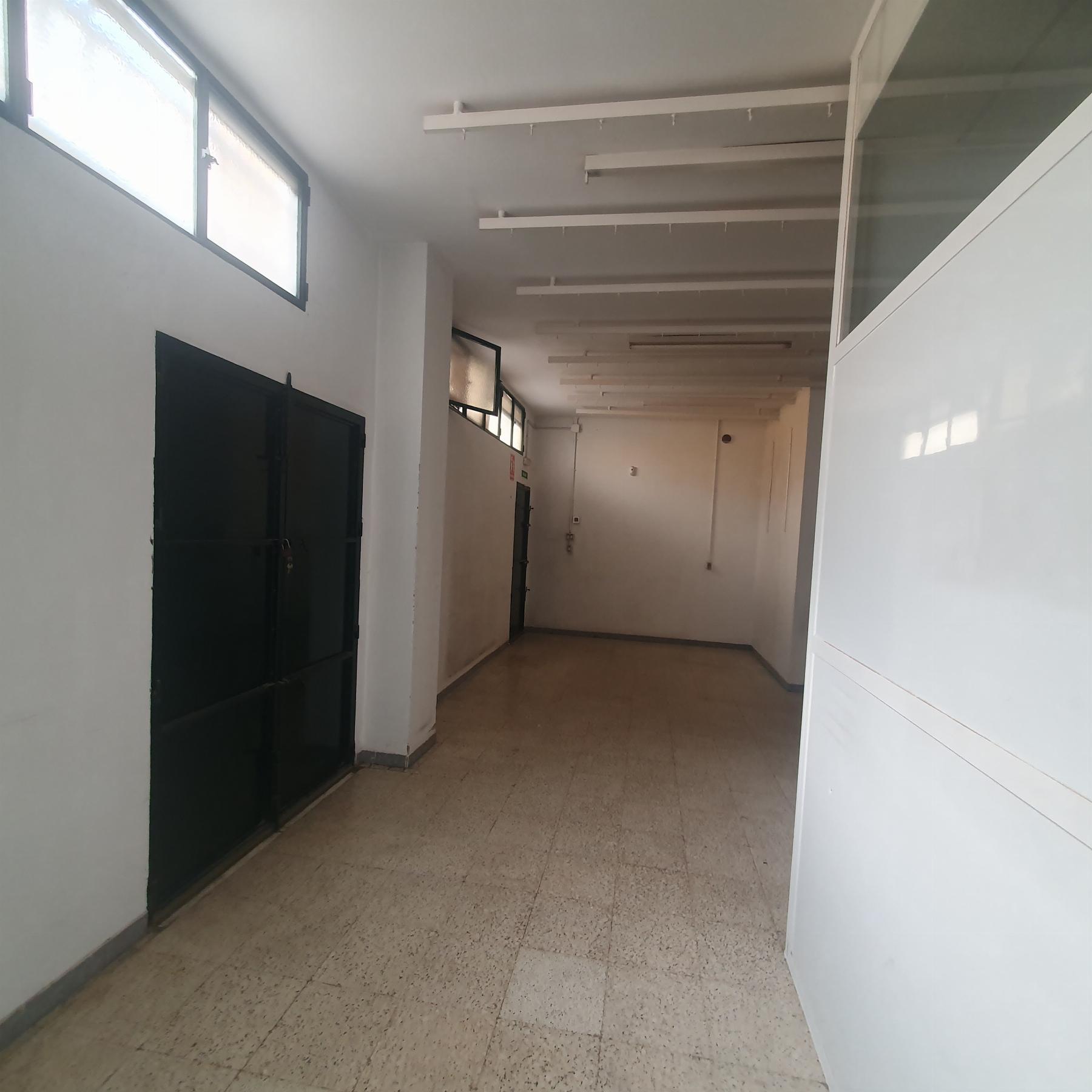 For rent of commercial in Jerez de la Frontera