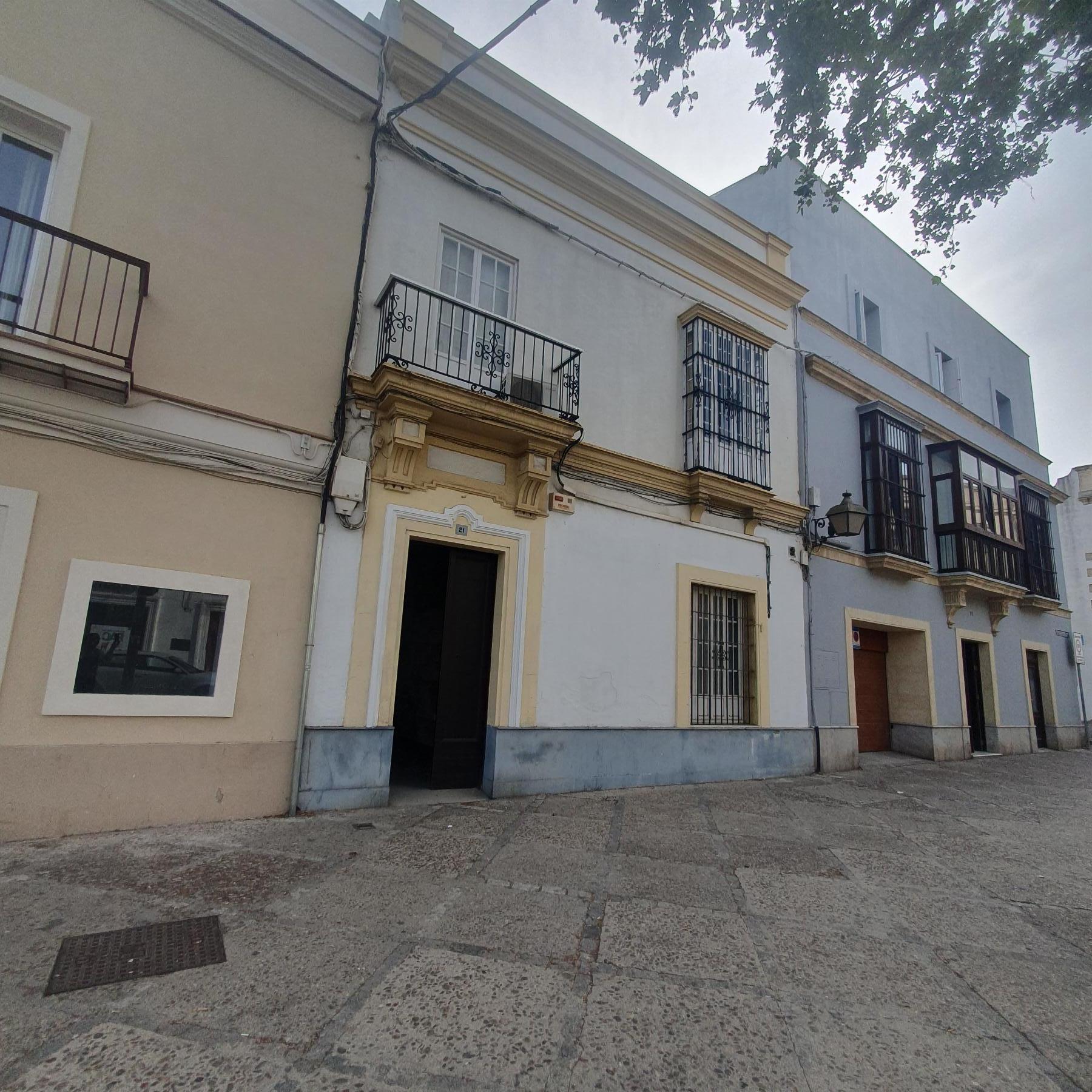 For sale of house in Jerez de la Frontera