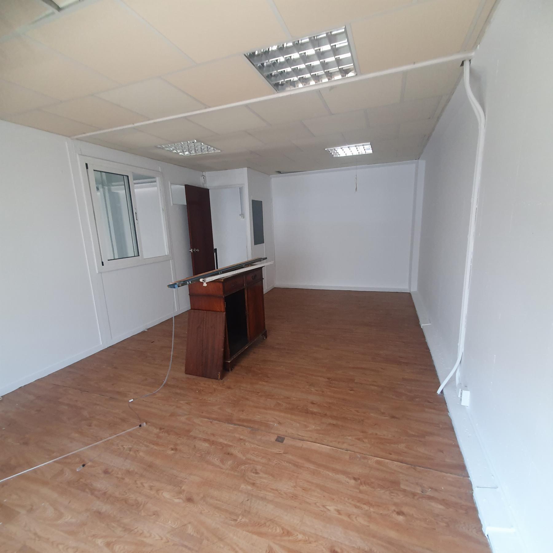 For sale of industrial plant/warehouse in Jerez de la Frontera