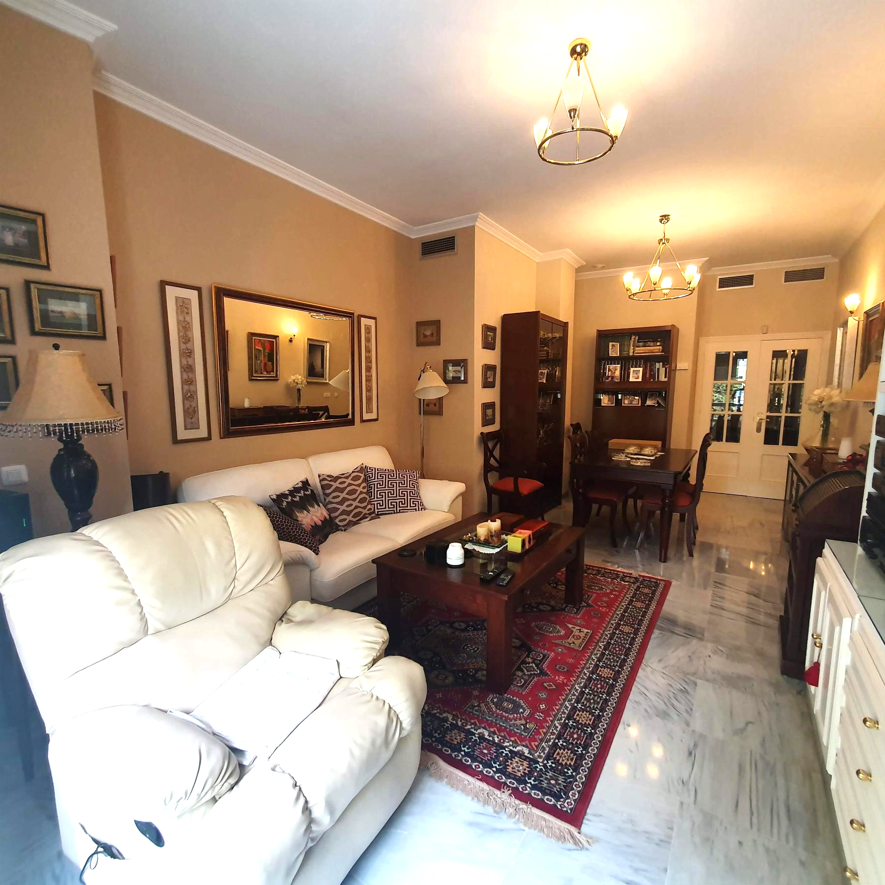 For sale of flat in Sevilla