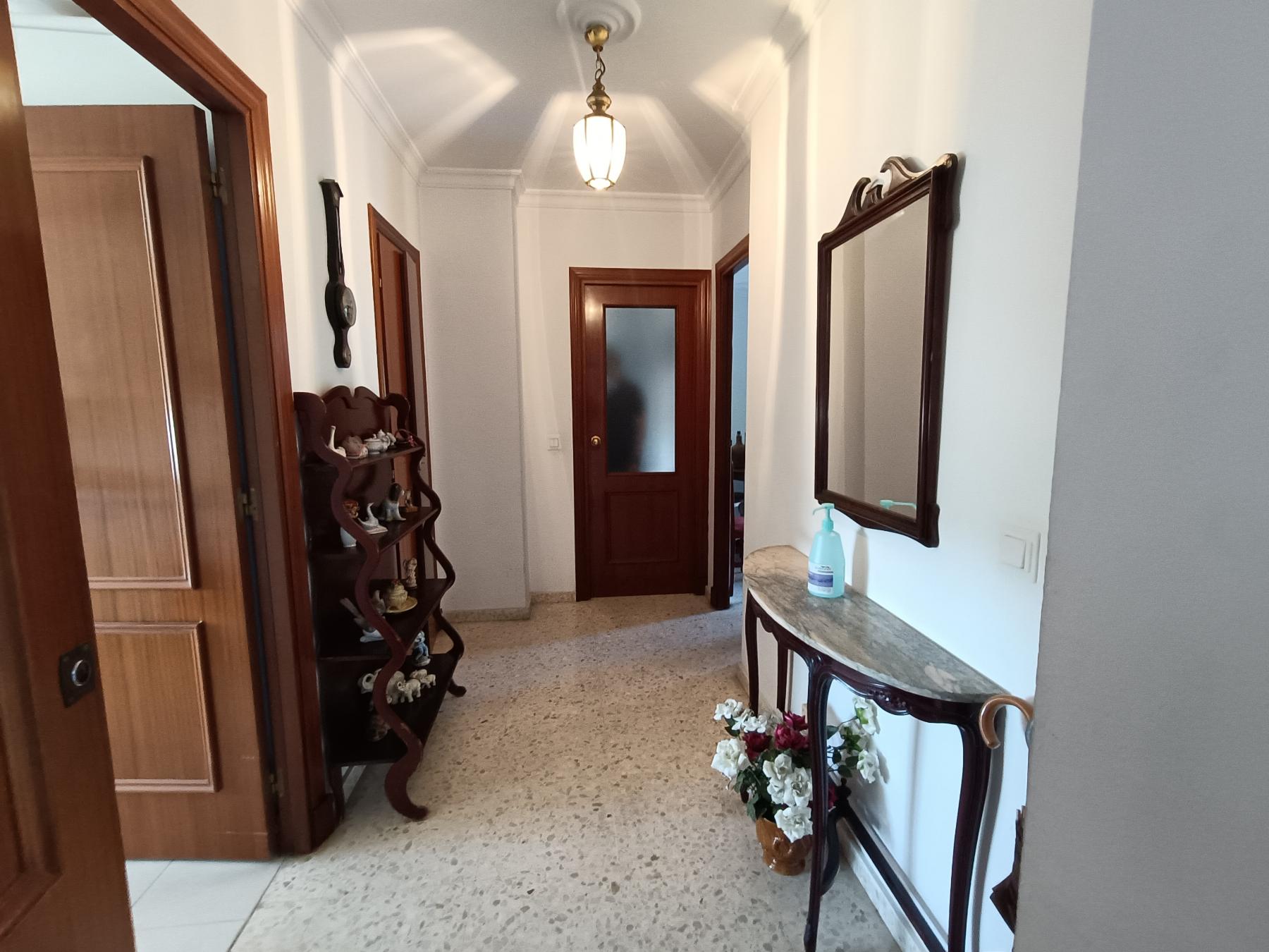 For sale of flat in Jerez de la Frontera