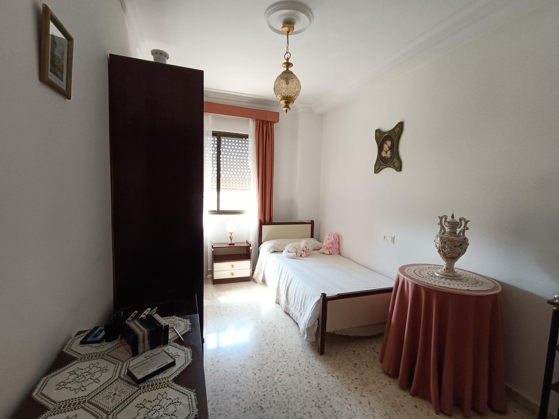 For sale of flat in Jerez de la Frontera