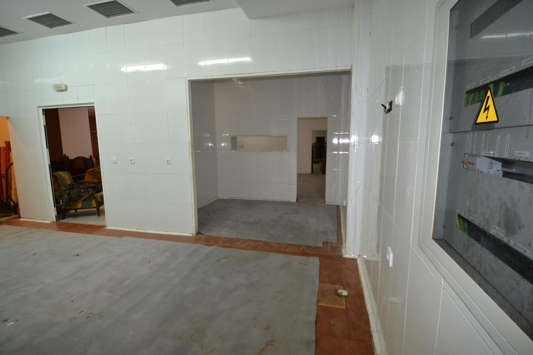 For rent of commercial in Jerez de la Frontera