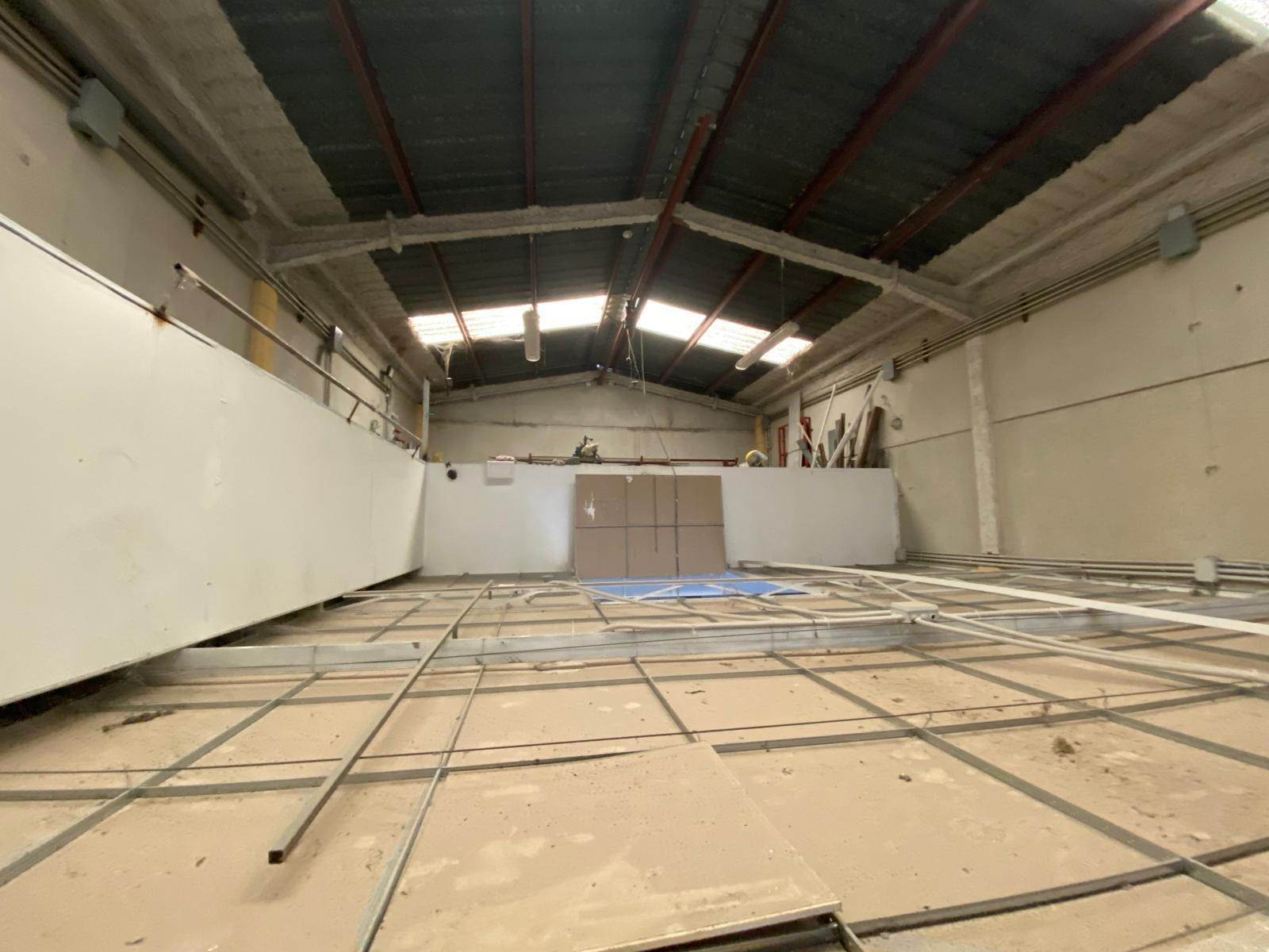 For sale of industrial plant/warehouse in Jerez de la Frontera