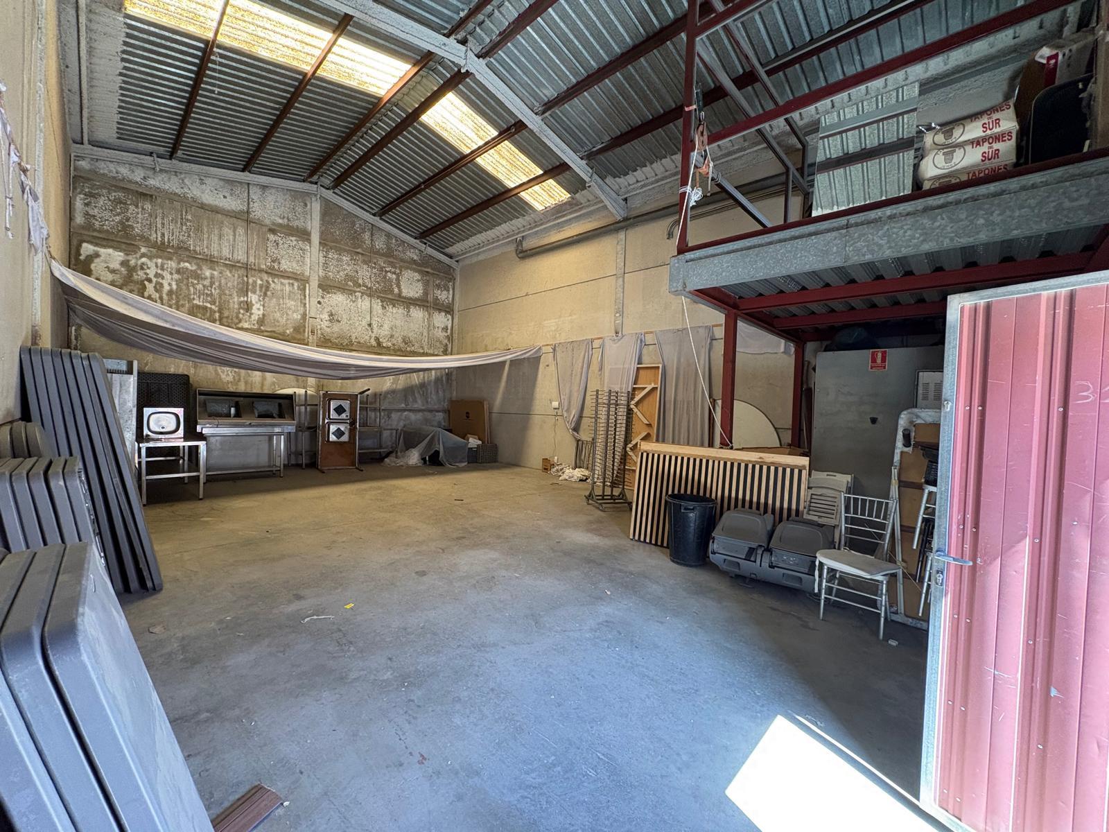 Venta de nave en Jerez de la Frontera