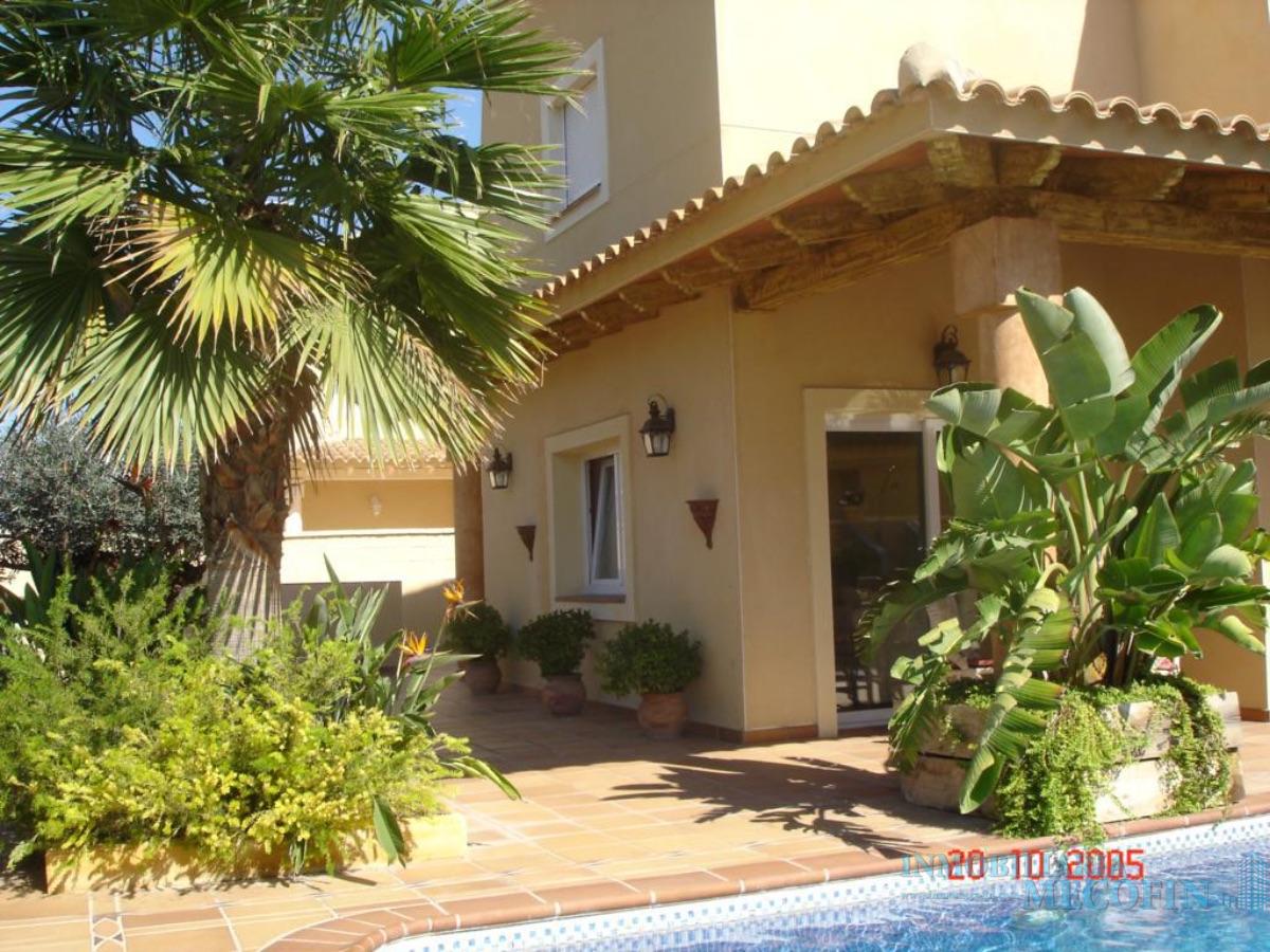 For sale of chalet in Benidorm