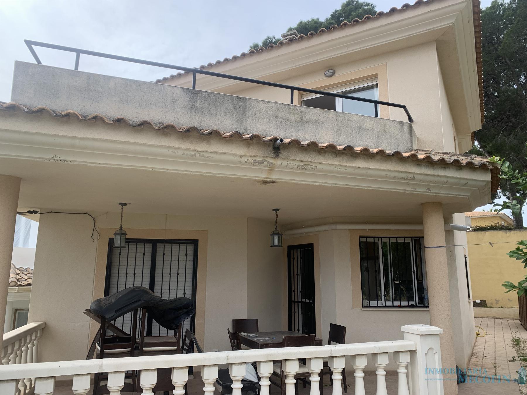 For sale of chalet in La Nucia