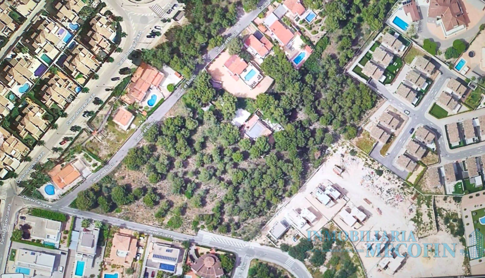 For sale of land in La Nucia