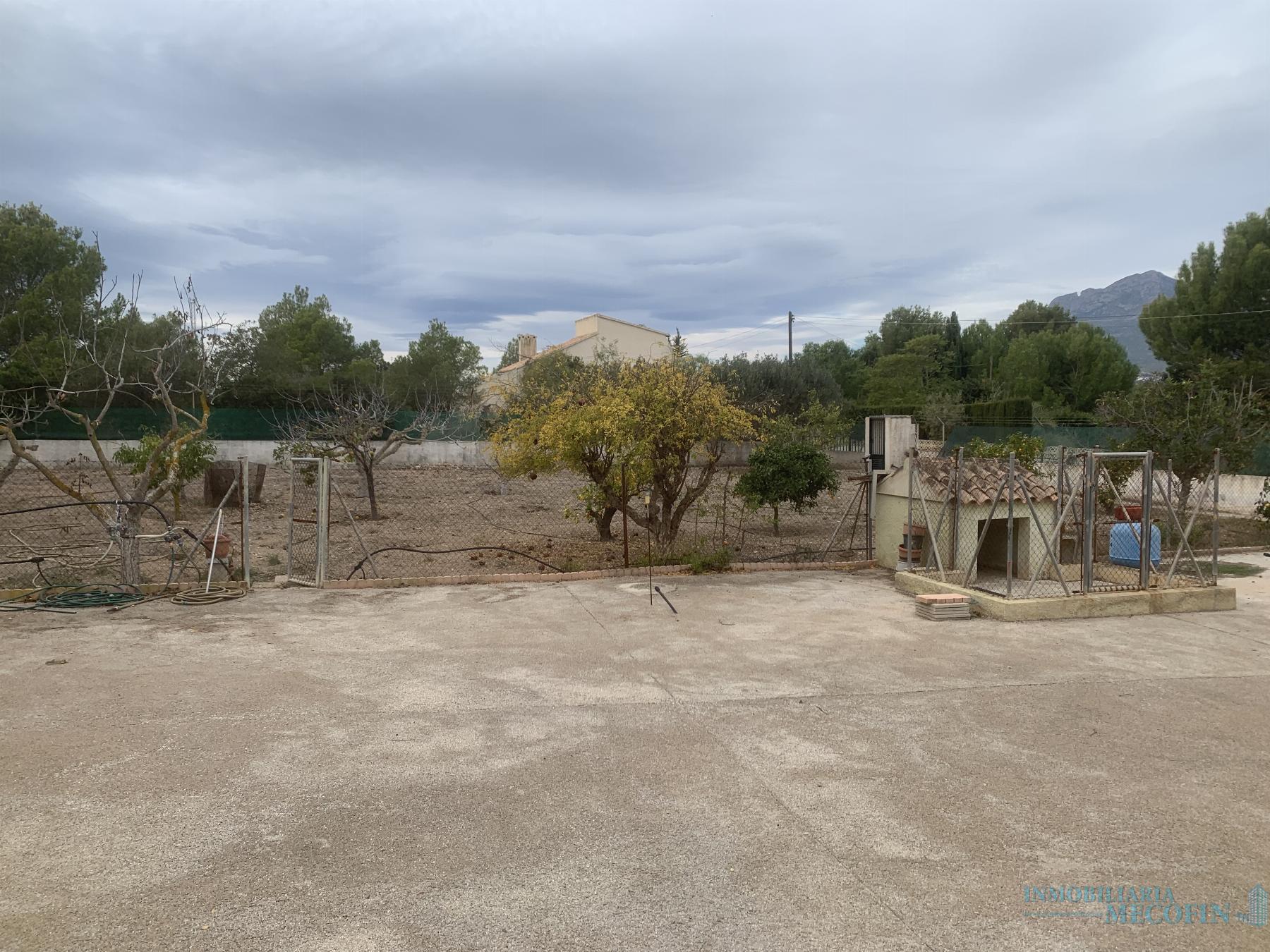 For sale of villa in Alfaz del Pi