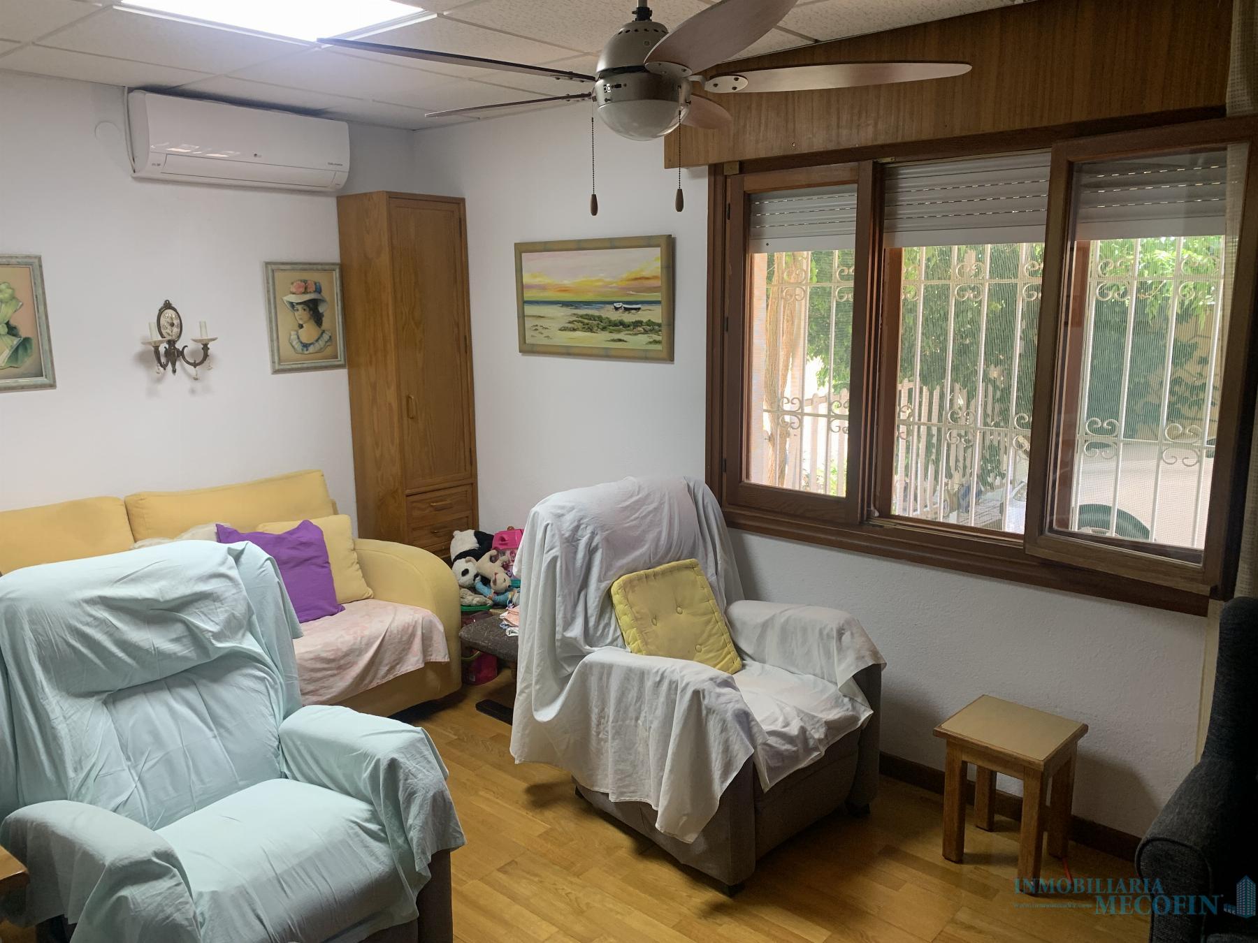 For sale of chalet in La Nucia