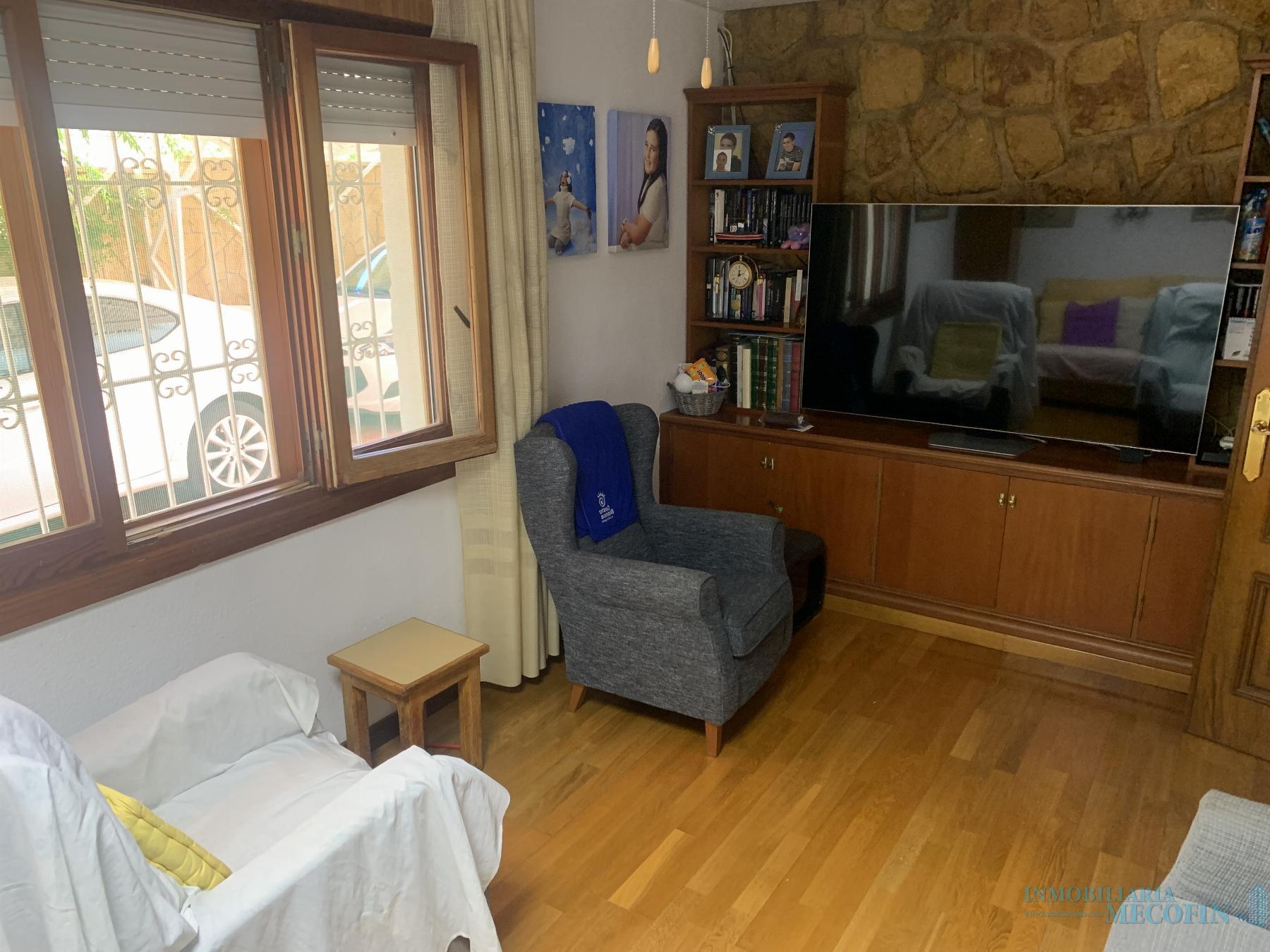 For sale of chalet in La Nucia