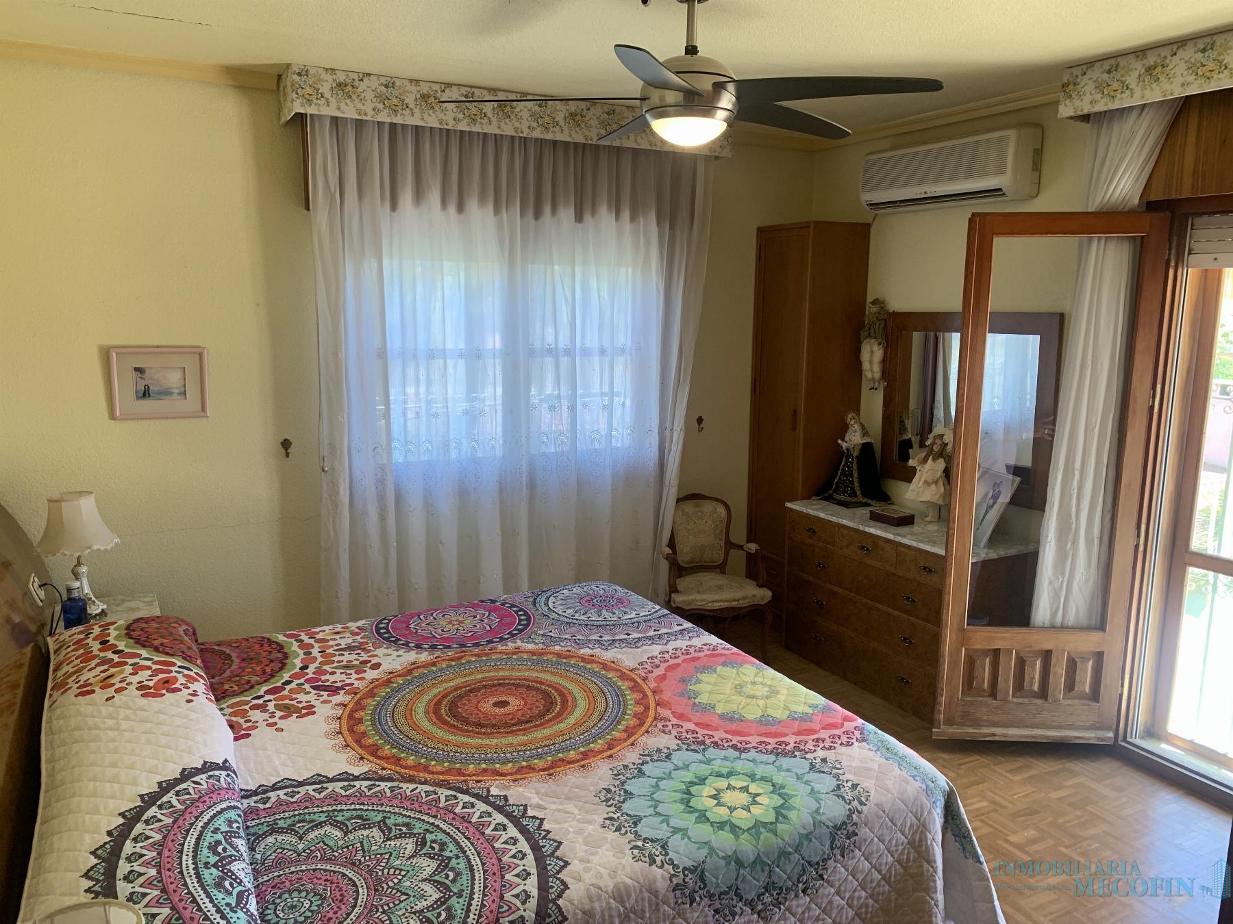 For sale of chalet in La Nucia