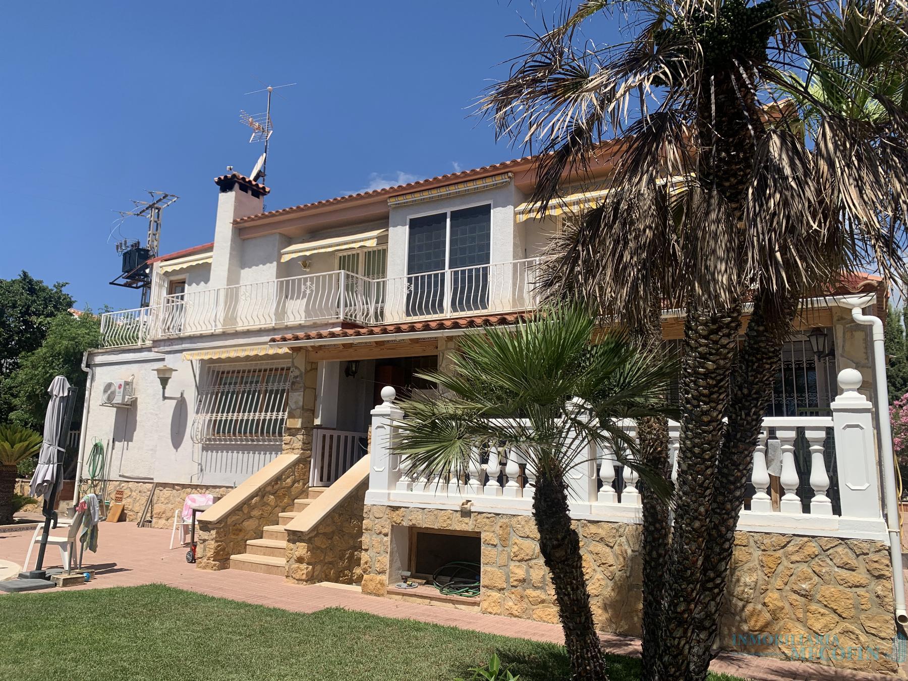 For sale of chalet in La Nucia