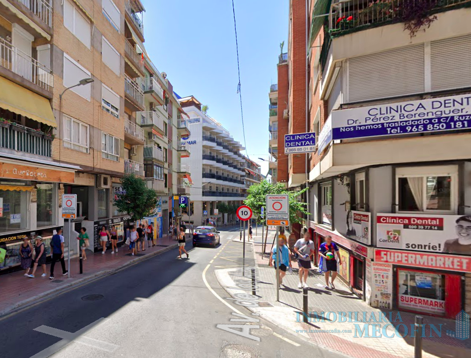 For sale of commercial in Benidorm
