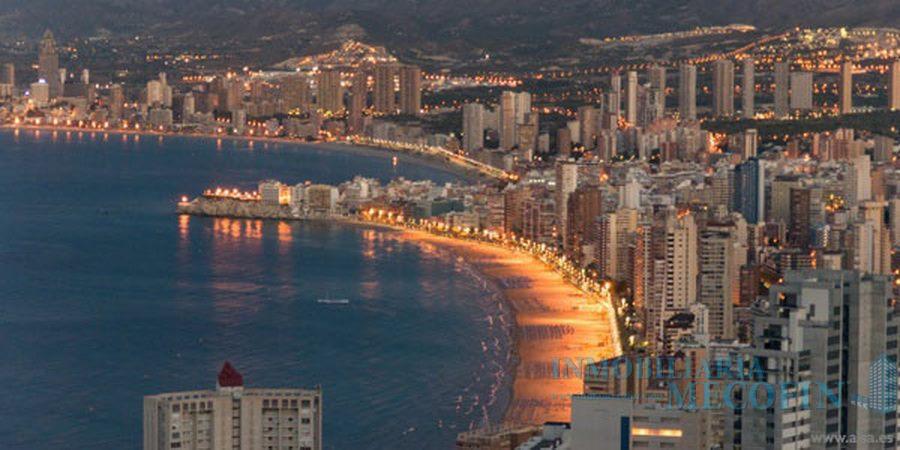 For sale of building in Benidorm
