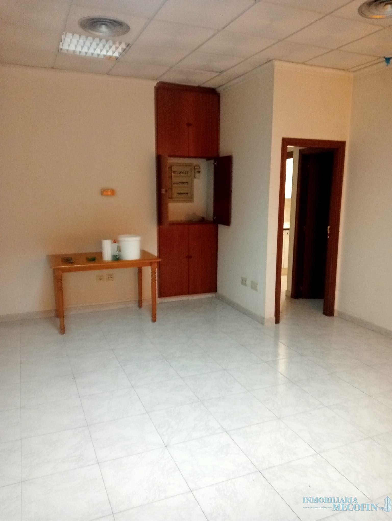 For sale of commercial in Benidorm