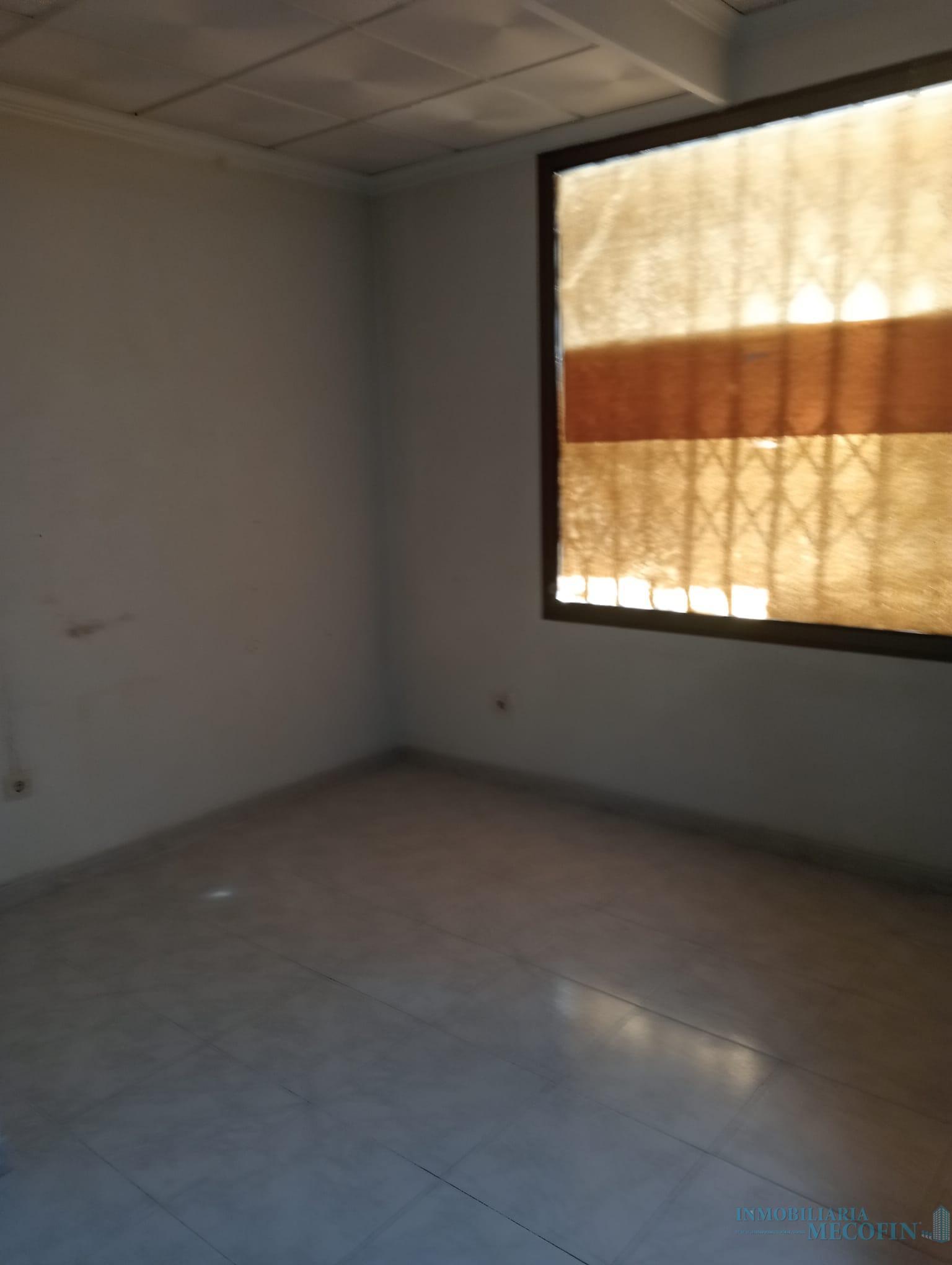For sale of commercial in Benidorm