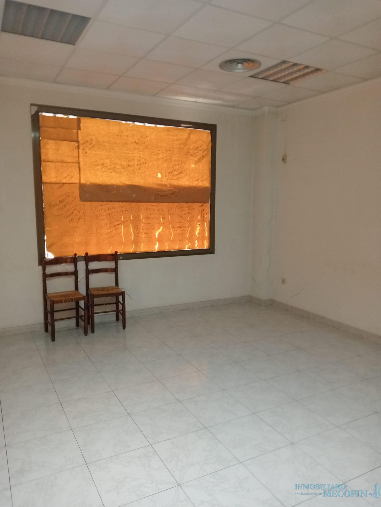 For sale of commercial in Benidorm