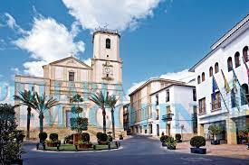 For sale of building in La Nucia