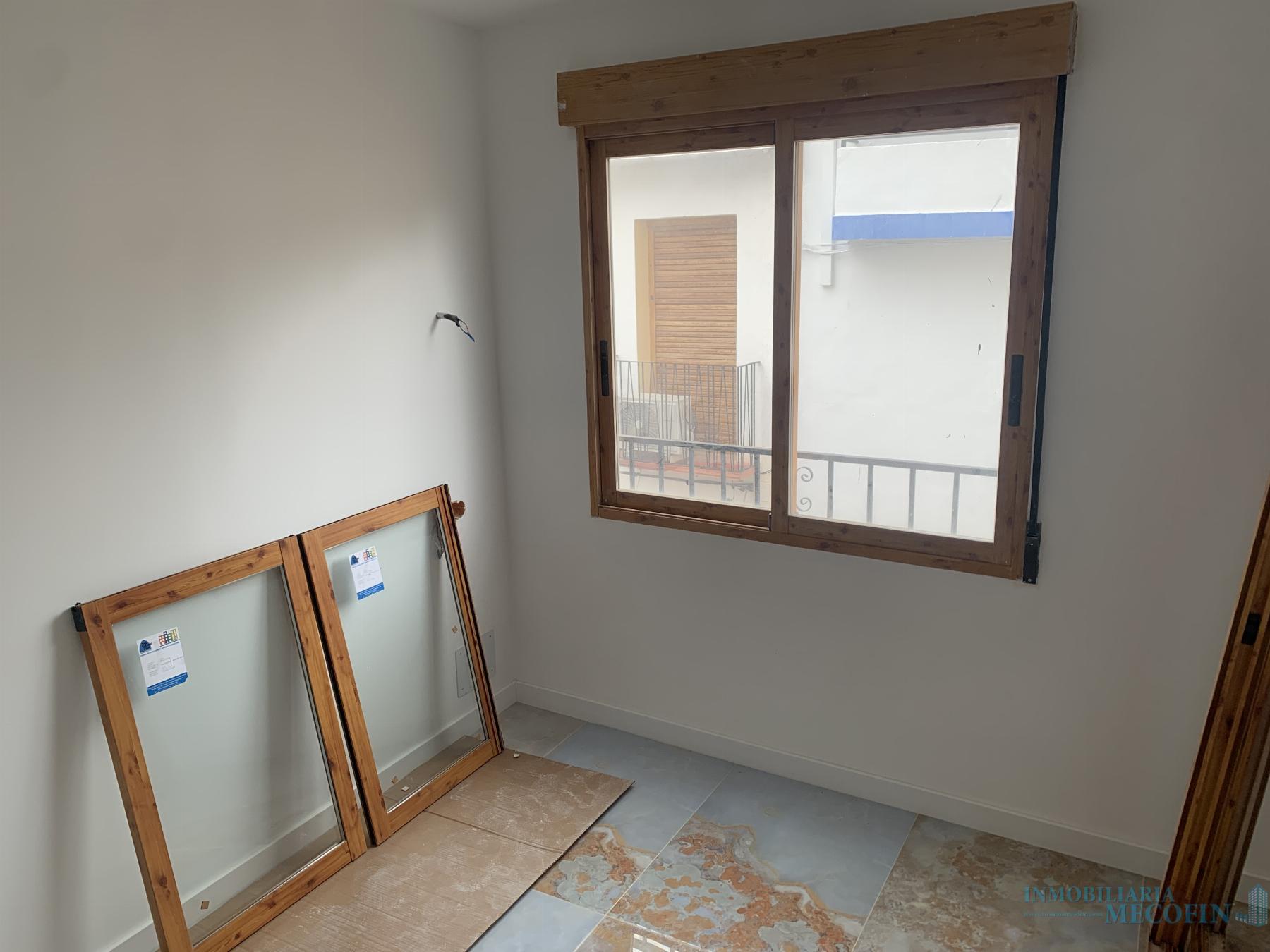 For sale of building in La Nucia