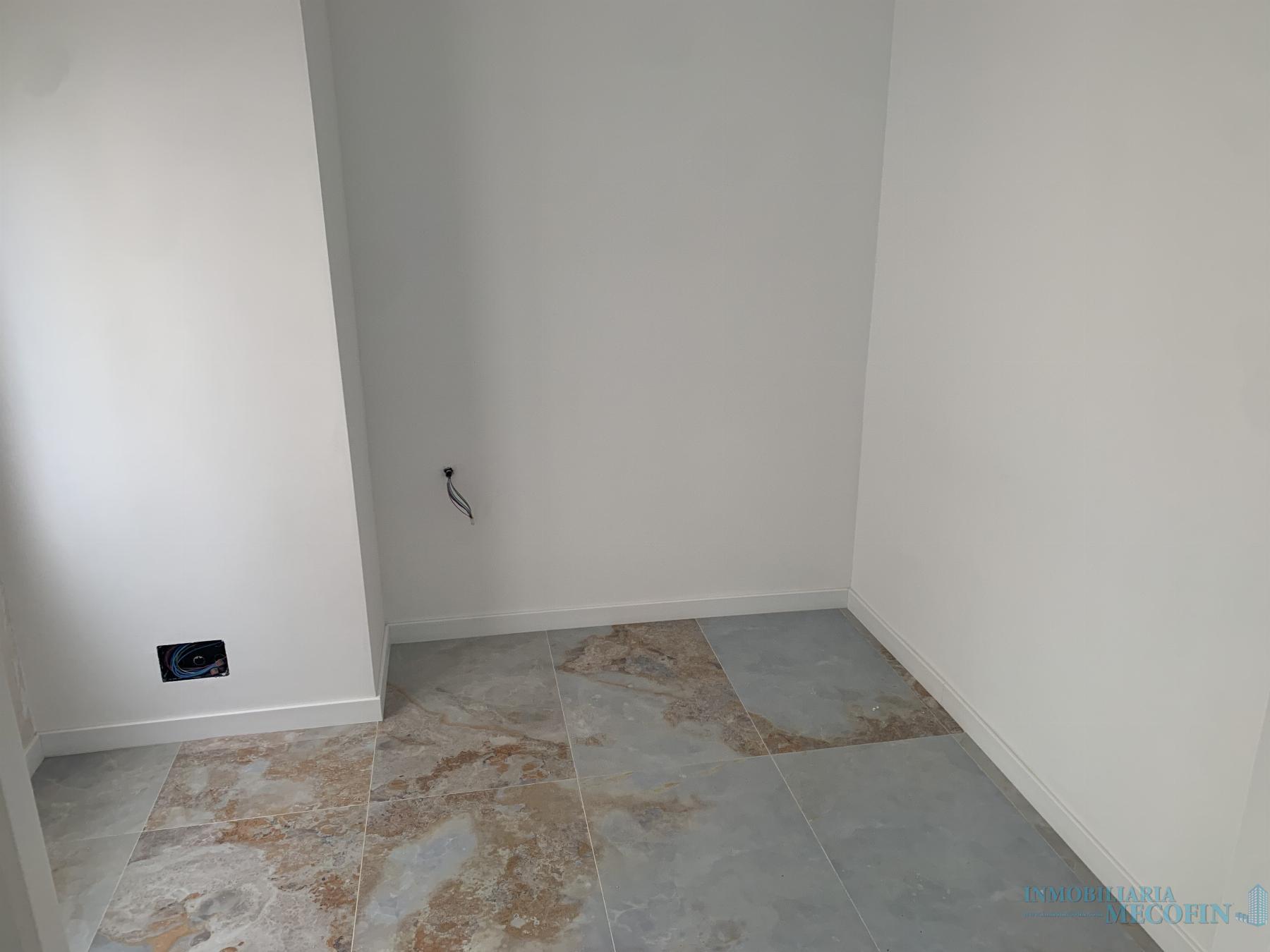 For sale of building in La Nucia