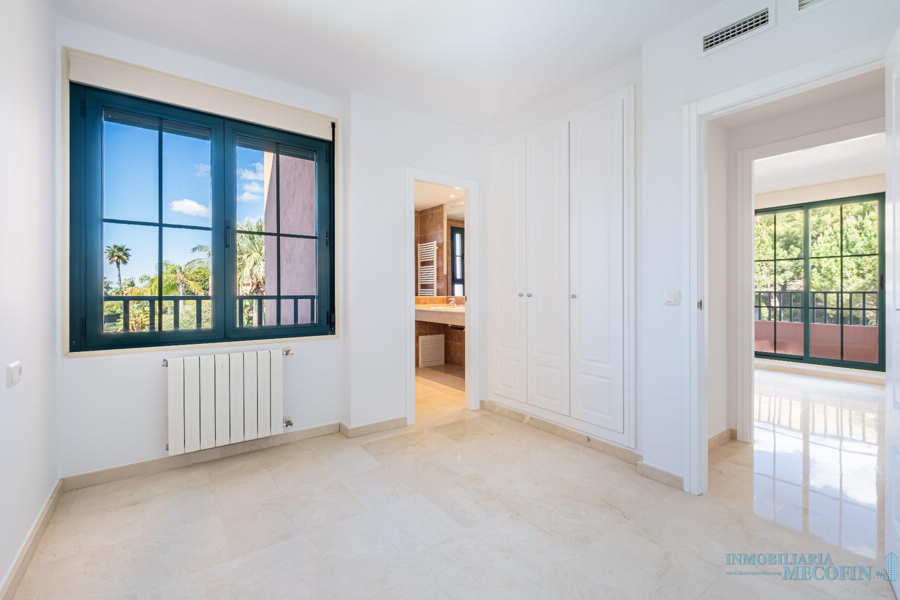For sale of flat in Finestrat