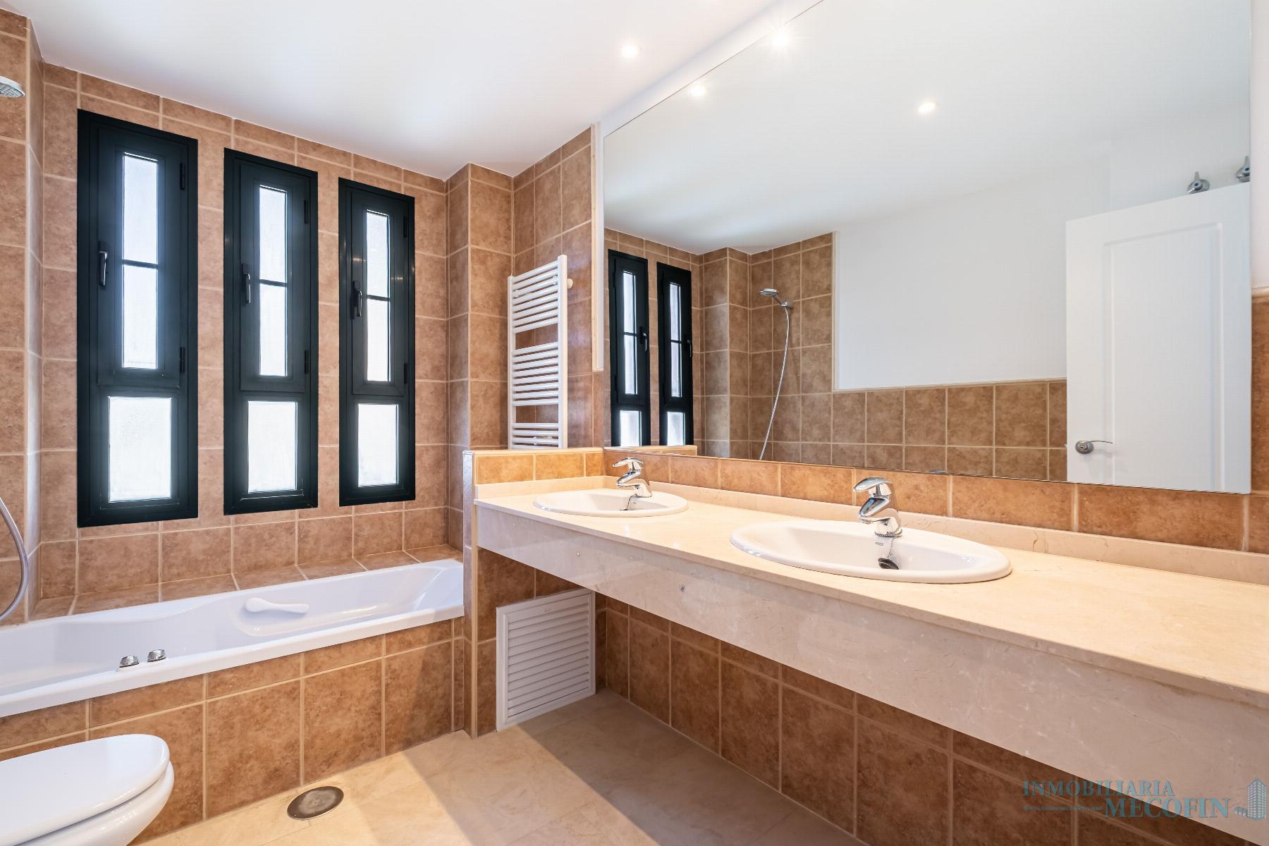 For sale of flat in Finestrat