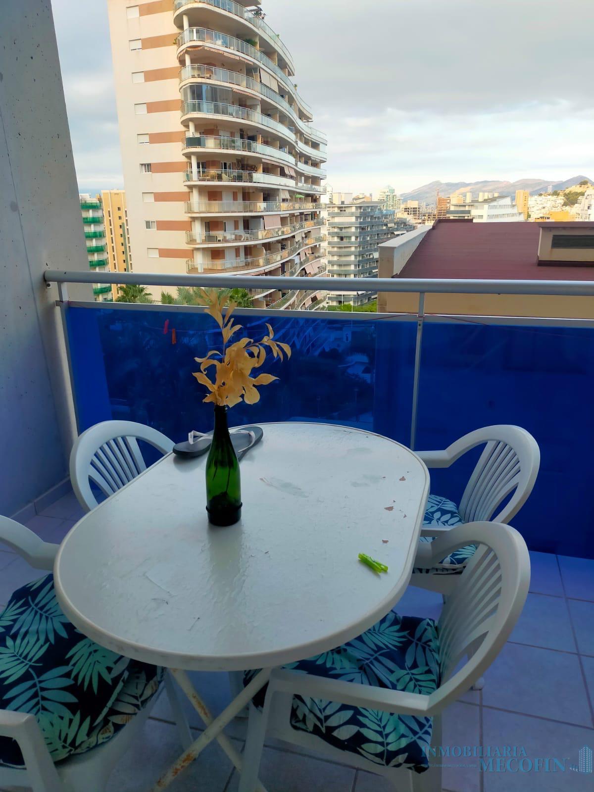 For sale of flat in Villajoyosa
