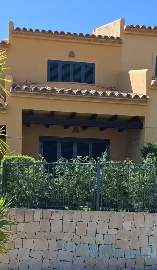 For sale of bungalow in Finestrat