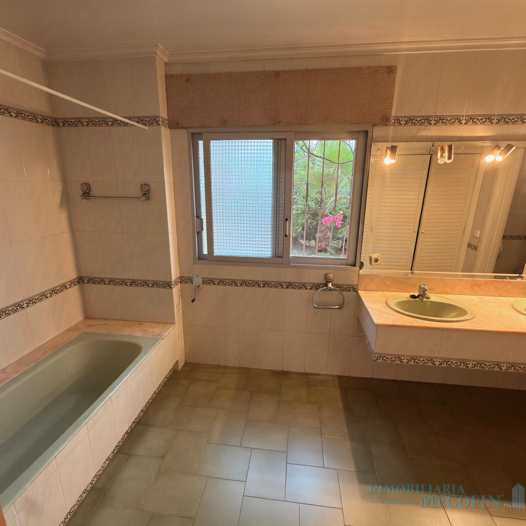 Venta de villa en Benidorm