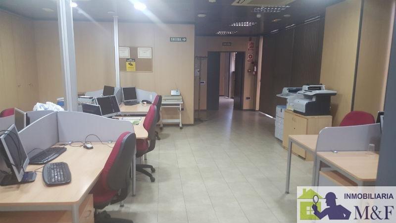 For rent of office in Palma del Río