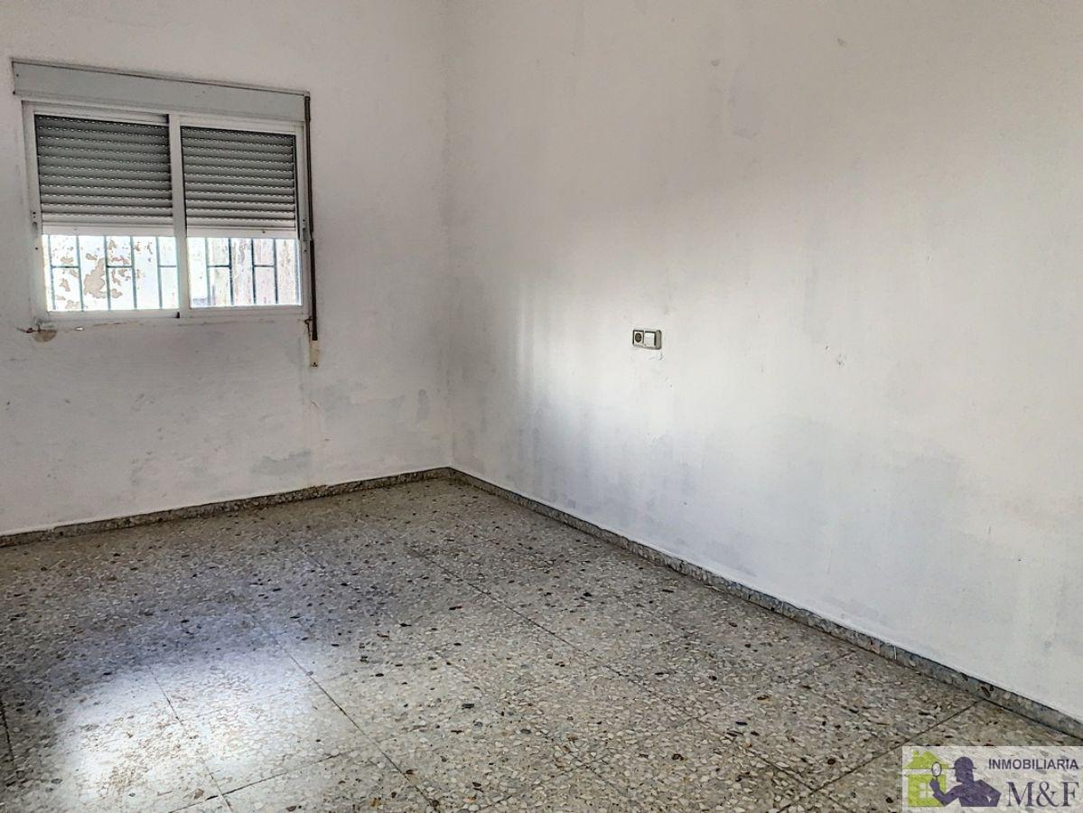 For sale of flat in Palma del Río