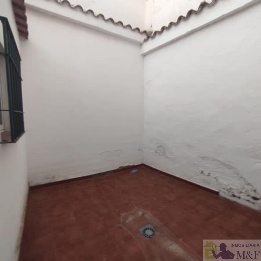 For sale of commercial in Palma del Río