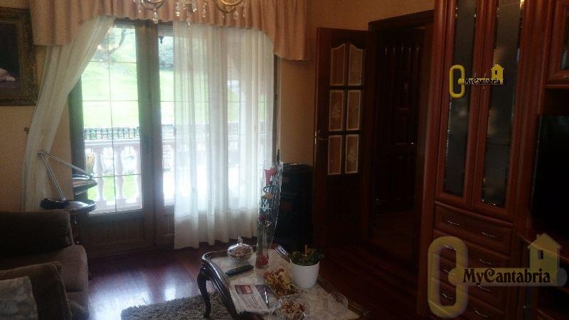 Venta de casa en Santa María de Cayón