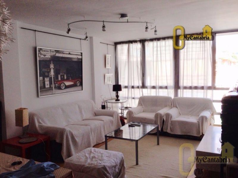 For sale of flat in Santa María de Cayón