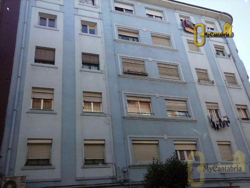 For sale of flat in Torrelavega