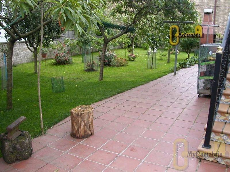 Venta de casa en Santa María de Cayón