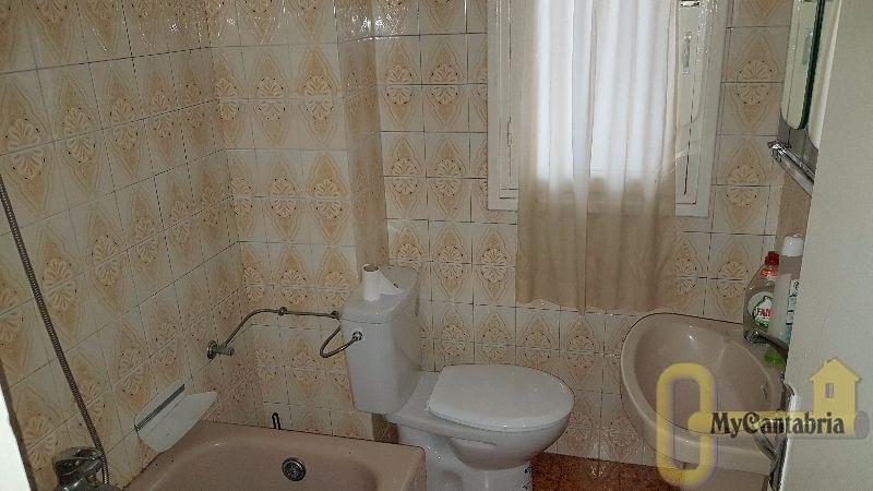 Venta de piso en Santa María de Cayón