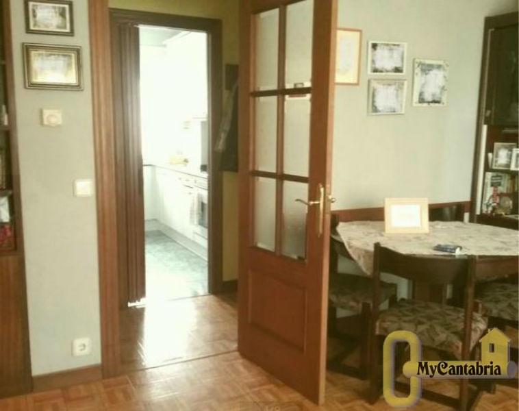 For sale of flat in Santander