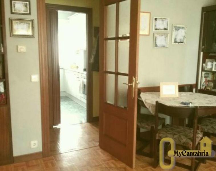 For sale of flat in Santander