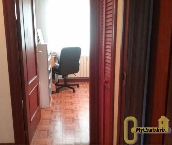 For sale of flat in Santander