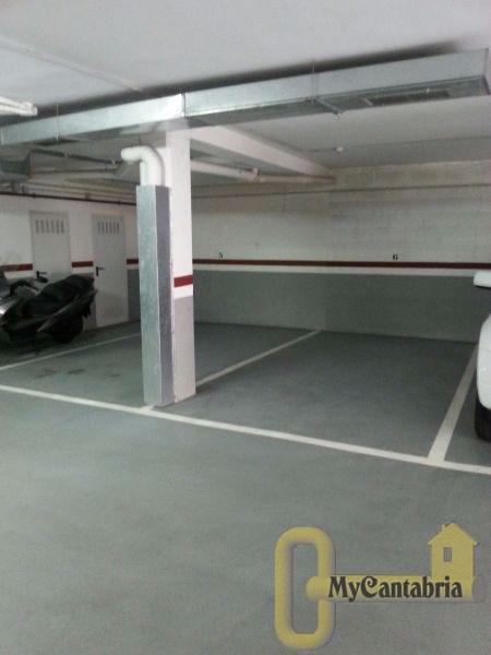 For sale of garage in Santander