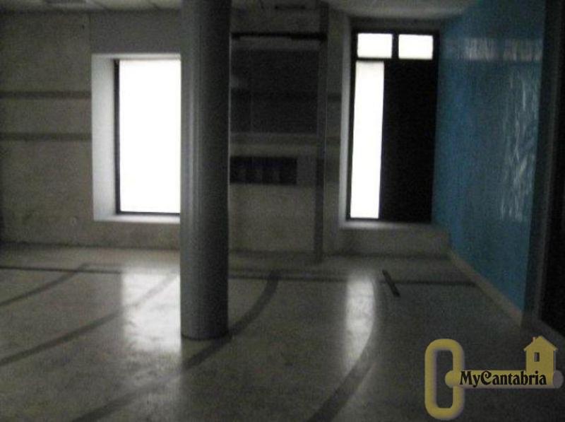 For sale of commercial in Torrelavega