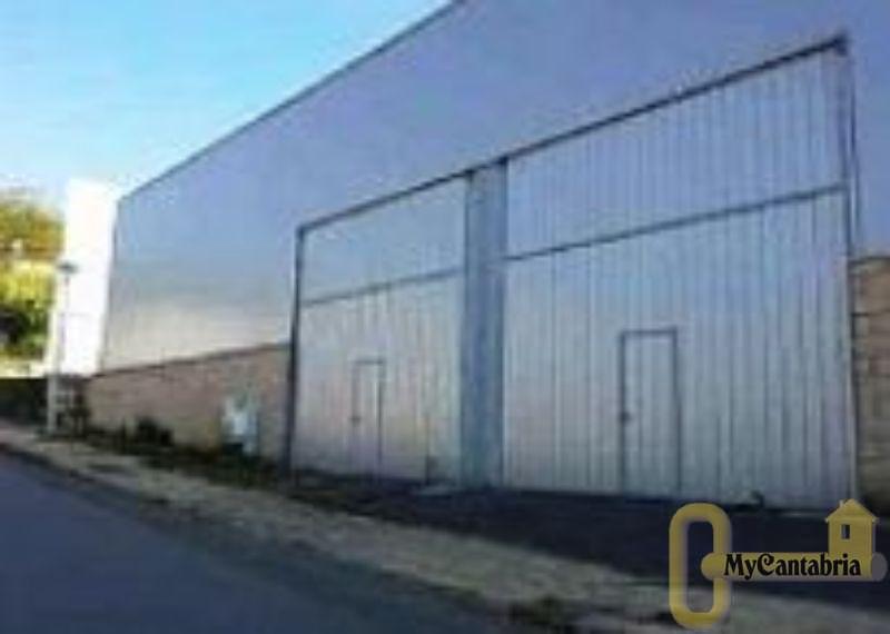 Venta de nave industrial en San Felices de Buelna