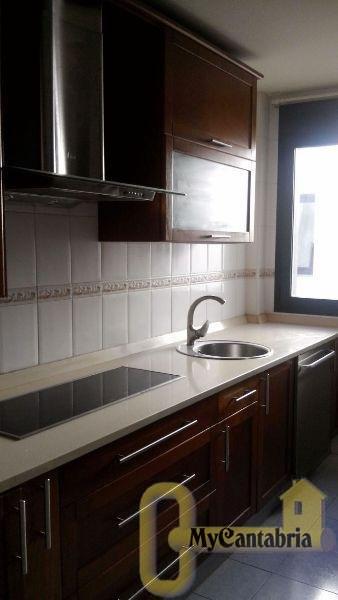 Venta de piso en Santa María de Cayón