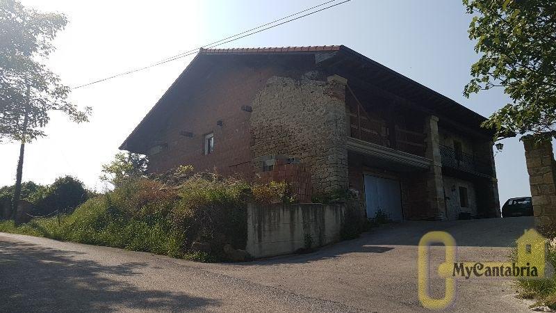 For sale of house in Marina de Cudeyo