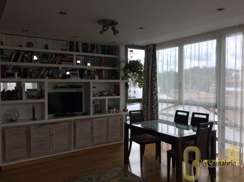 For sale of flat in Santa María de Cayón